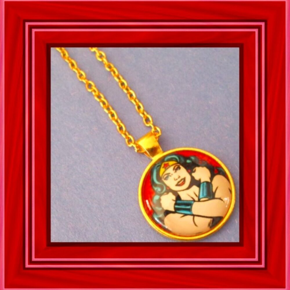 Gold Tone Wonder Women Theme Necklace For Girls Or Women